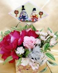 ひな祭りの和柄BOXアレンジ